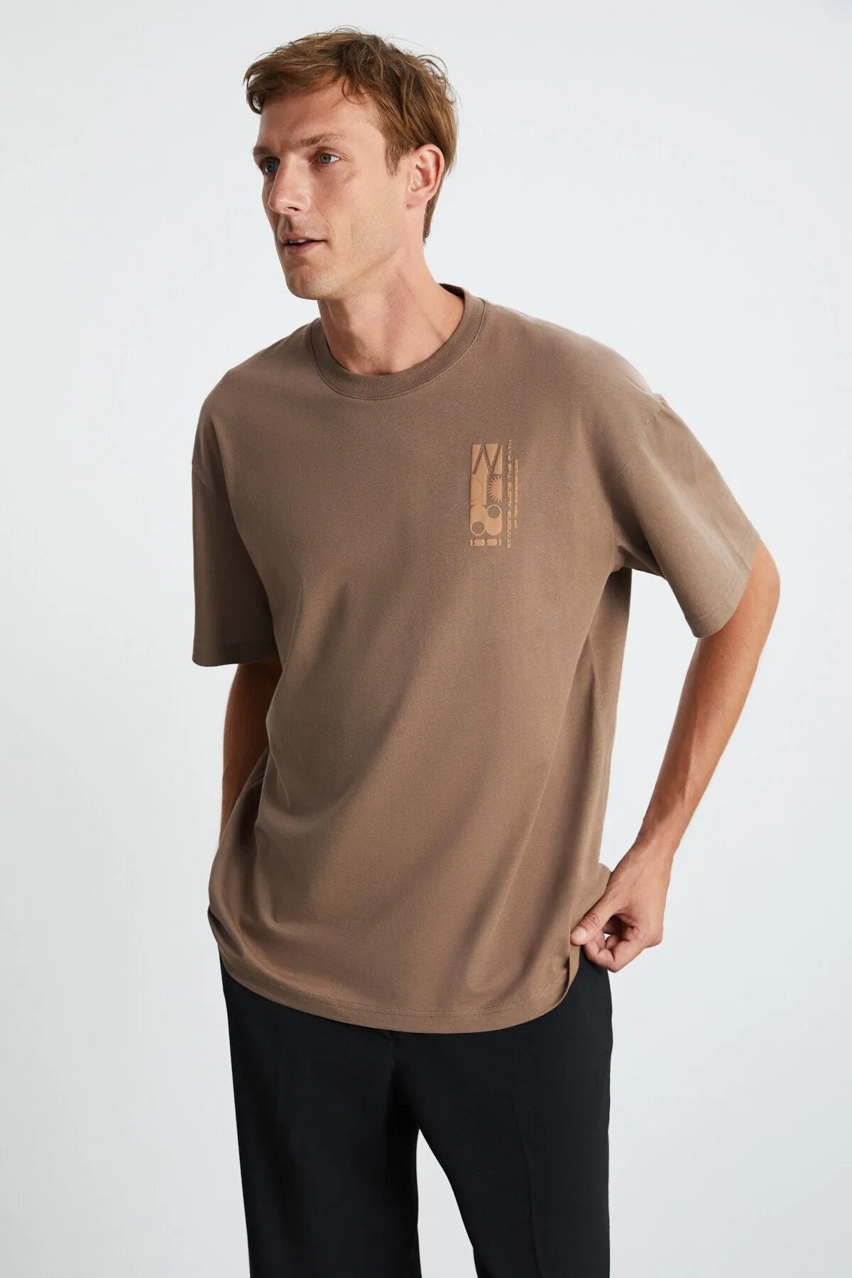 Antoni Men's Printing Detailed 100 %Organic Cotton Knitting Oversize Vizon T-shirt