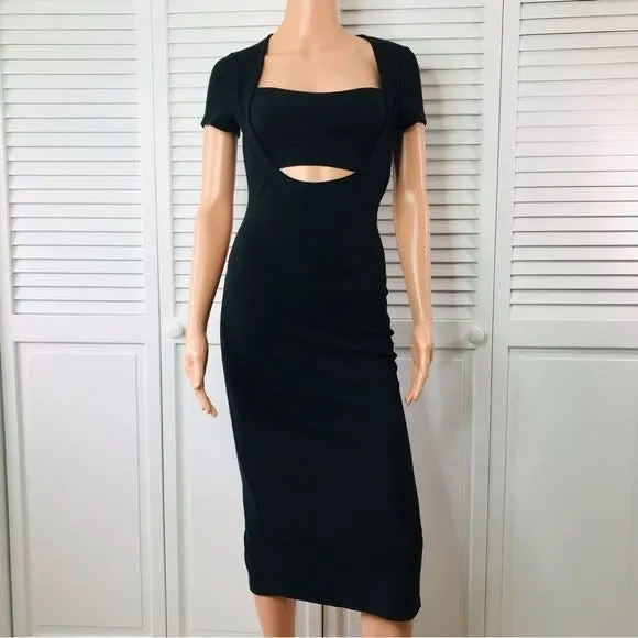 BLUE BLUSH Black Knit Short Sleeve Cut Out Dress Size Medium