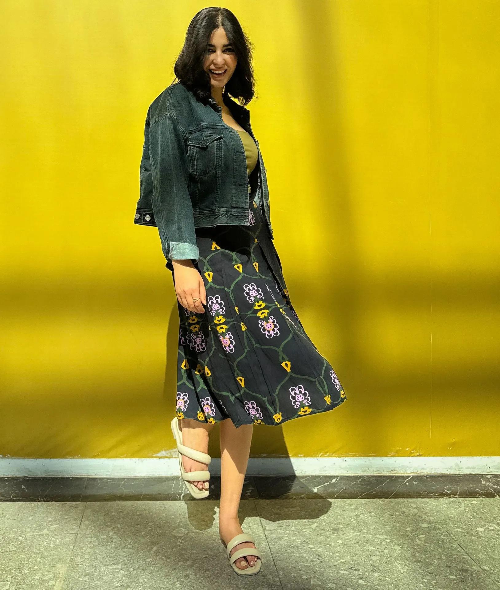 Lilly Of The Valley Midi Skirt Black