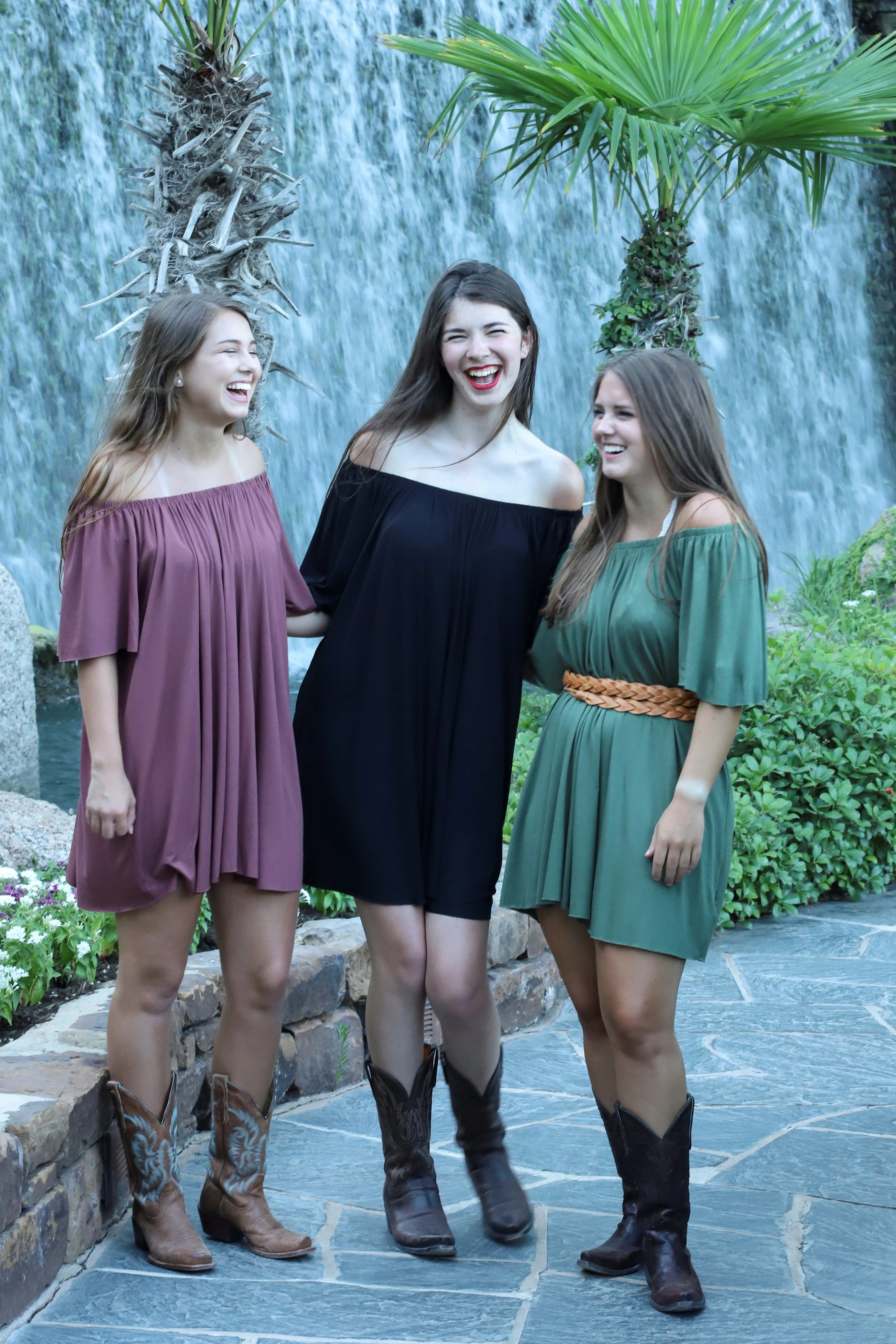 Loryn Off The Shoulder Dress - Maroon