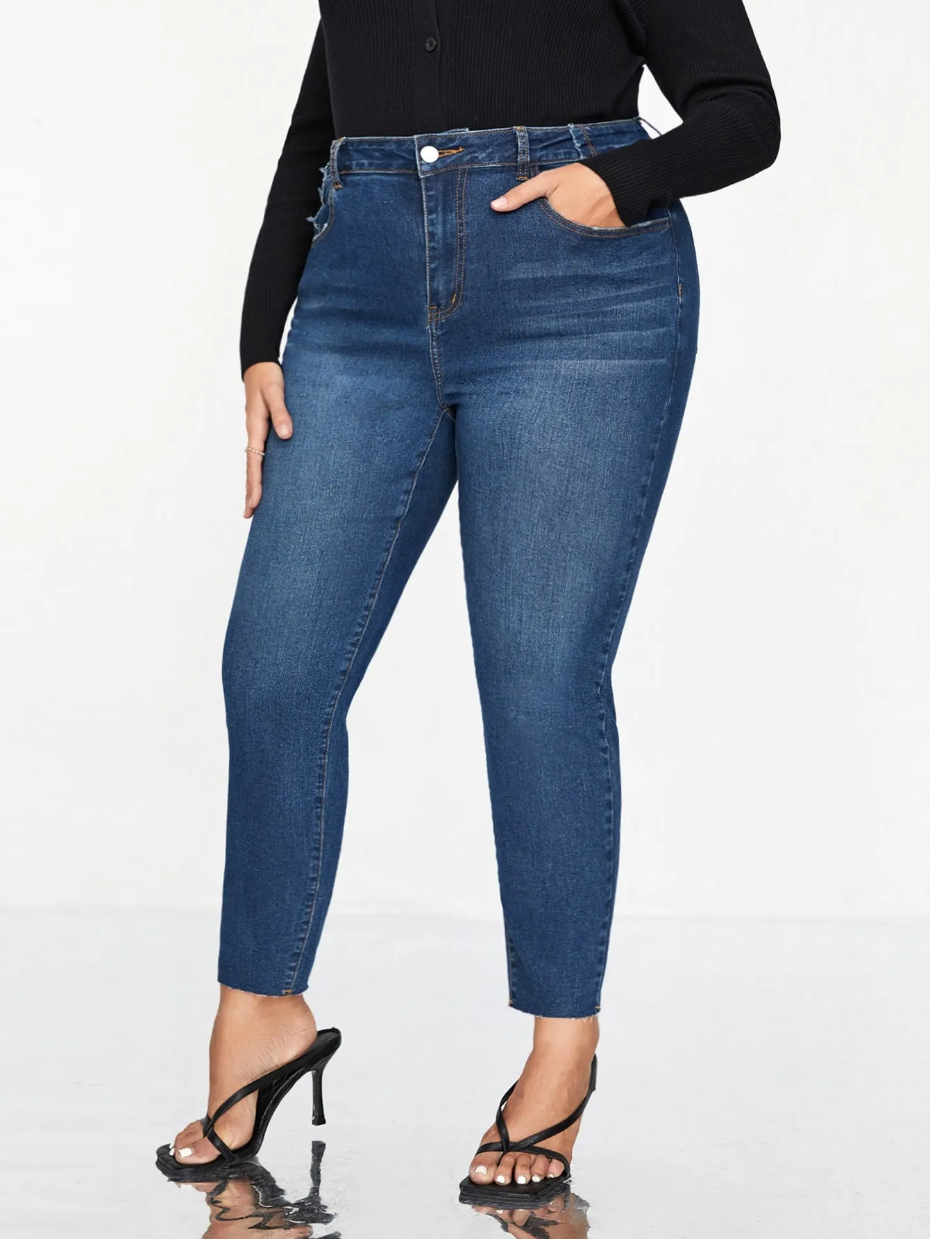 Plain Raw Hem Natural Long Plus Size Jeans