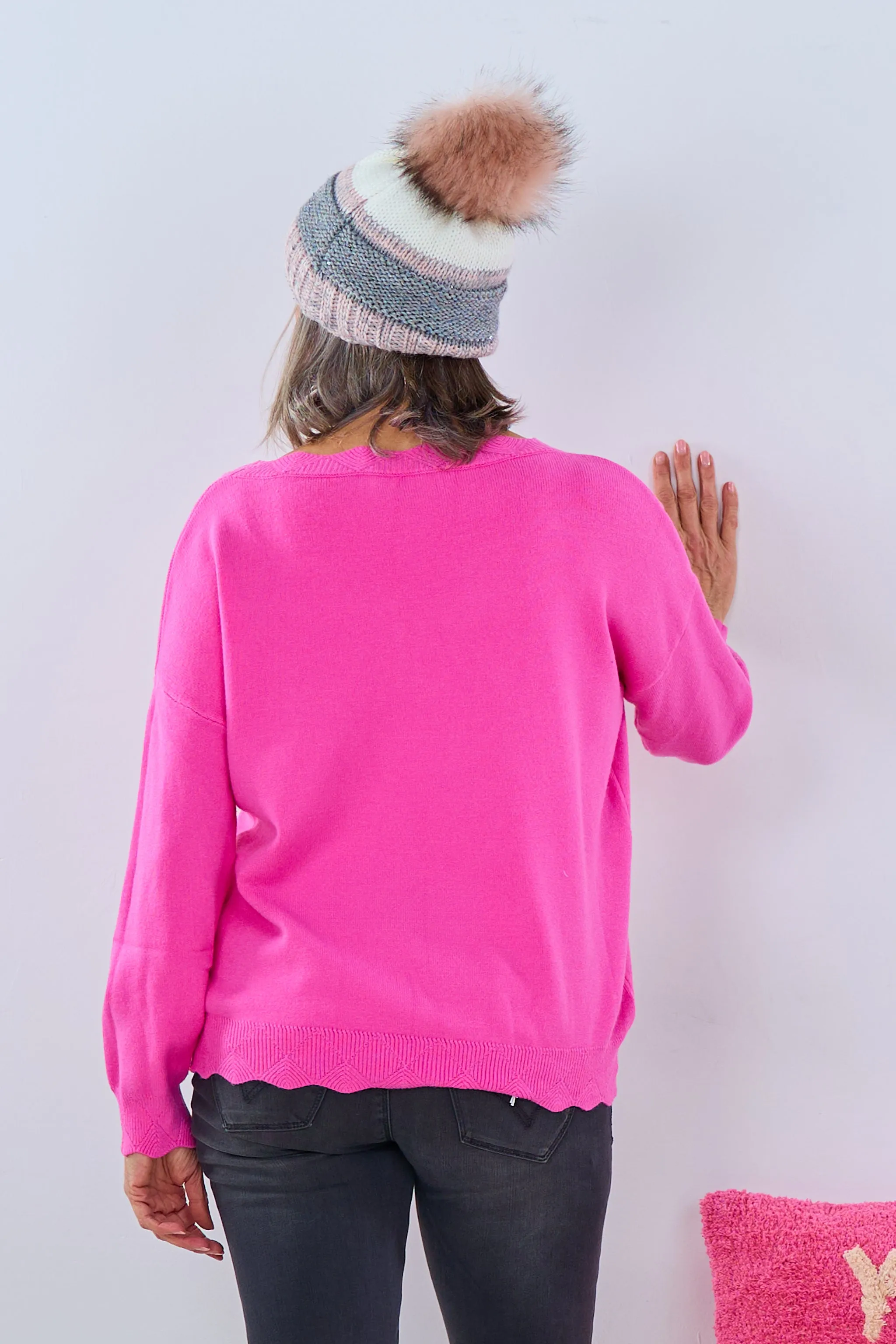Pulli mit gezacktem V-Ausschnitt, pink