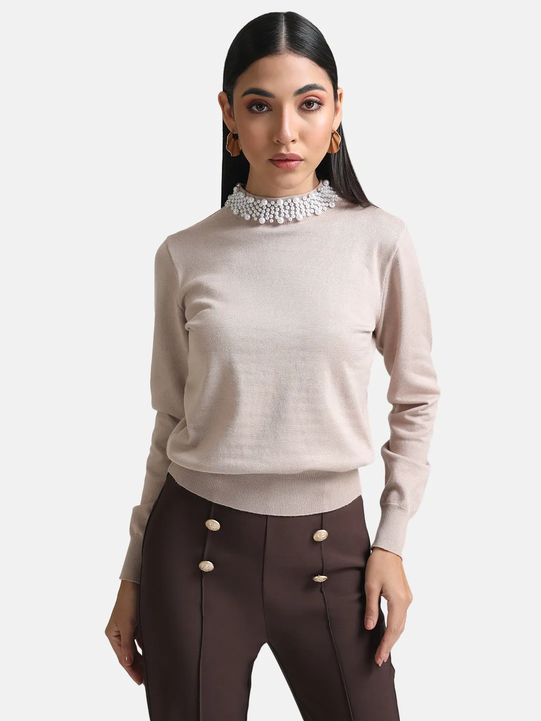 Pullover With Pearl Embellishment At Neck