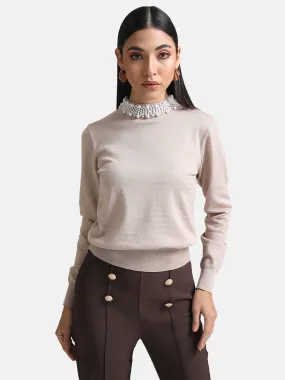 Pullover With Pearl Embellishment At Neck