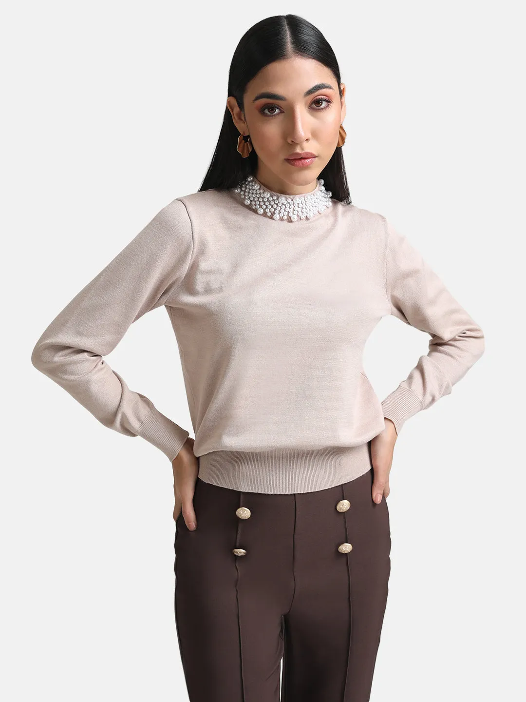 Pullover With Pearl Embellishment At Neck