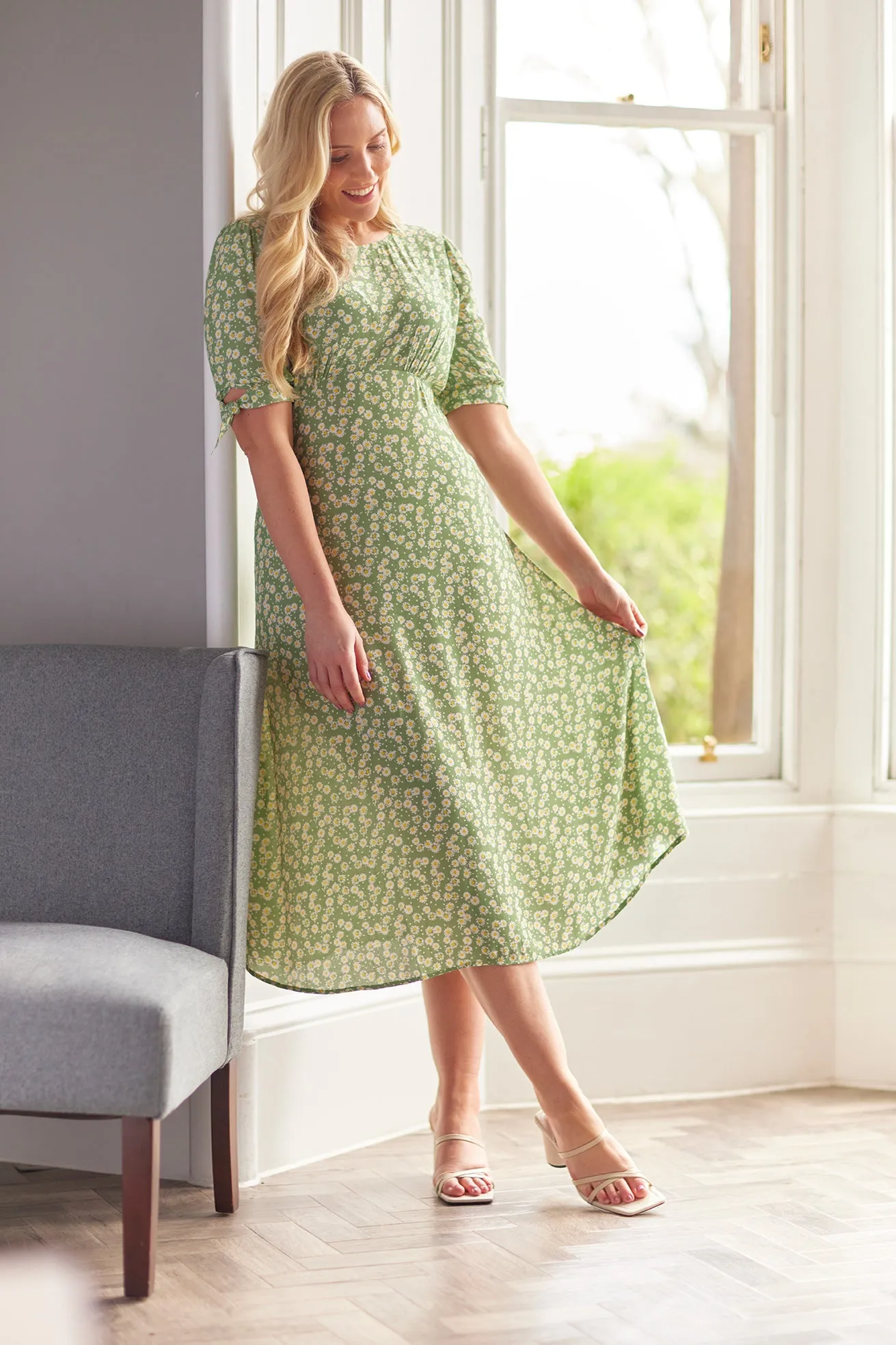 Sally-Grace - Tie Sleeve Midi Dress - Green