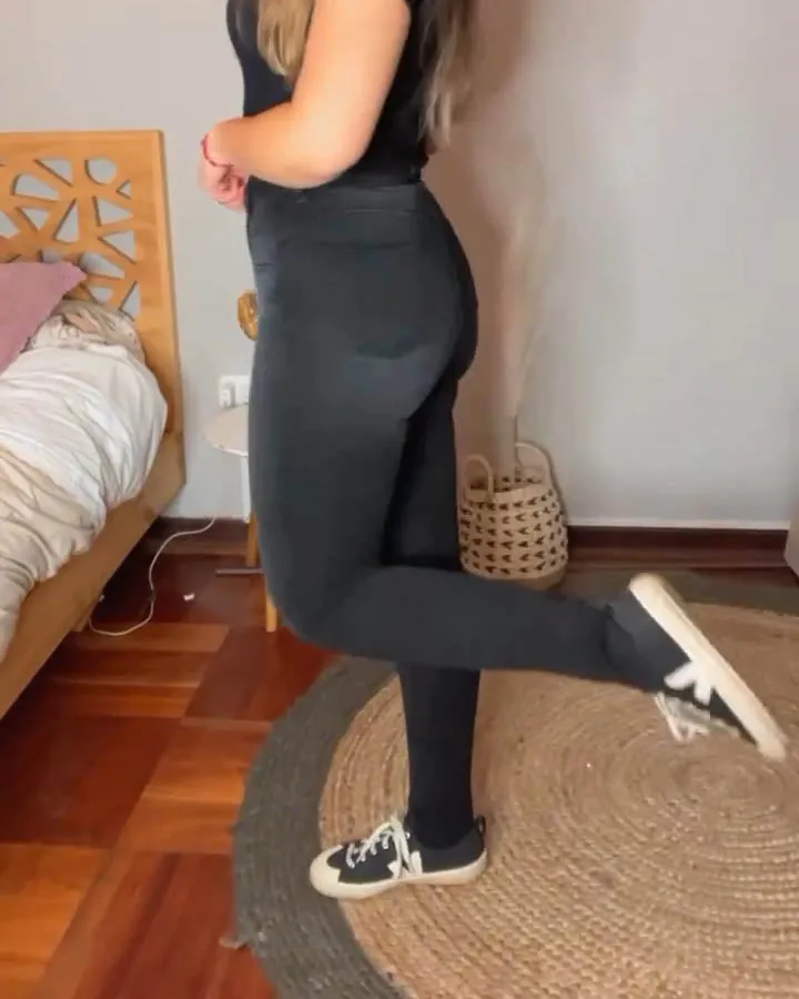 Schmale Faja-Jeans in Grau
