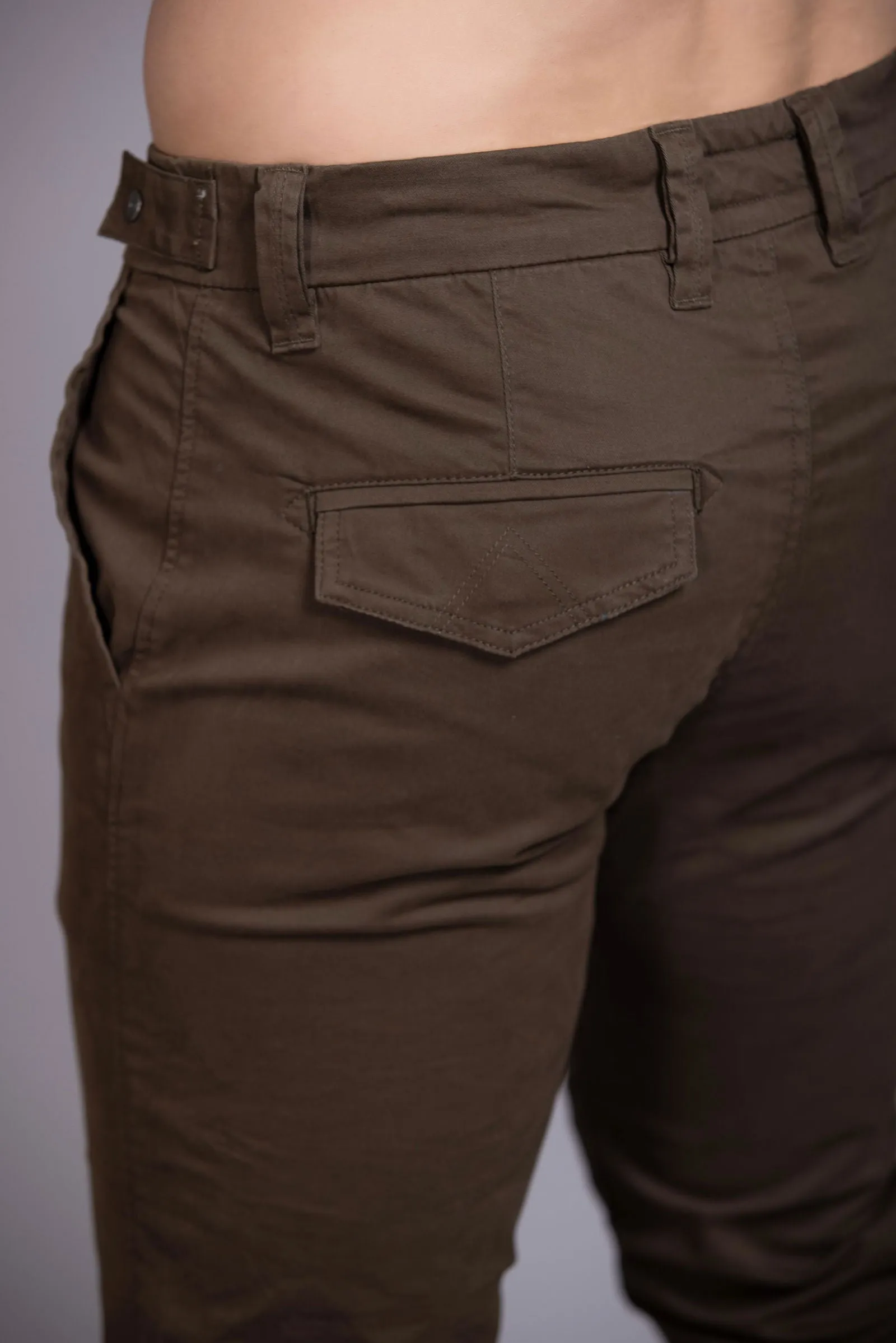 Slim fit cotton chinos-Dark Brown