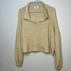 Small Made With Love Yellow Gold Floppy Collared V-Neck Knit Crop Top Sweater