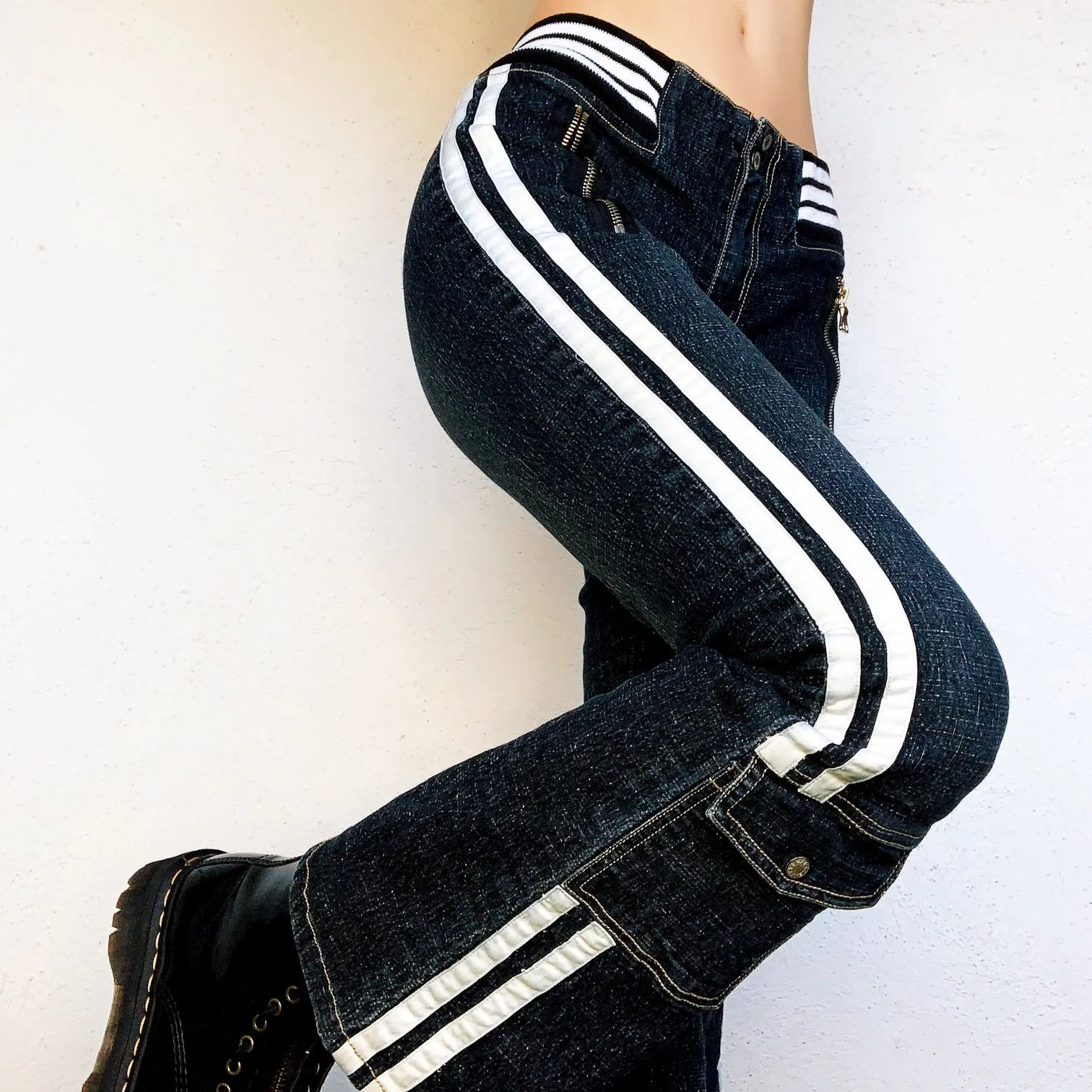 Sporty Vintage Cargo Jeans