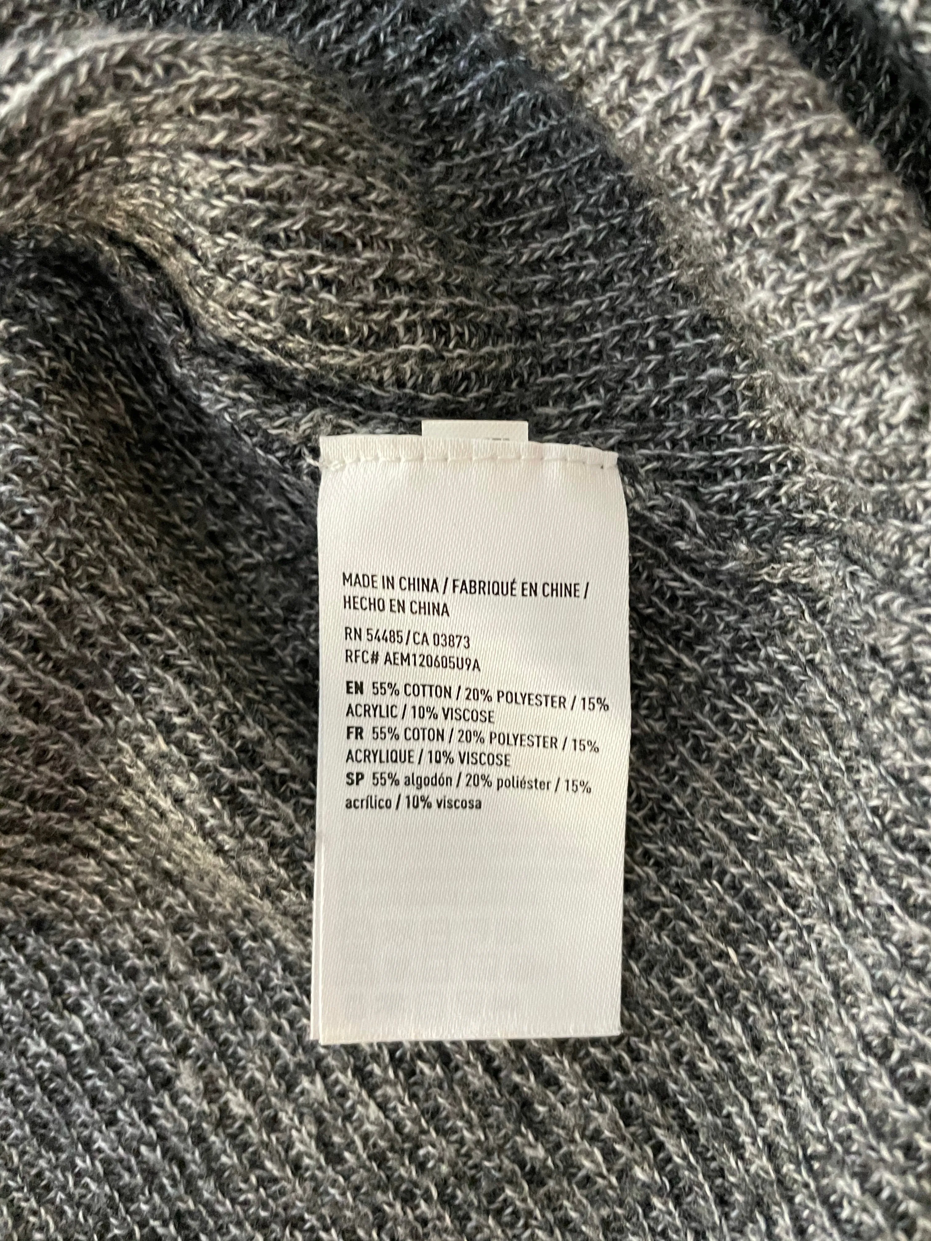 Womens Juniors AMERICAN EAGLE Outfitters Small Gray Crop Top
